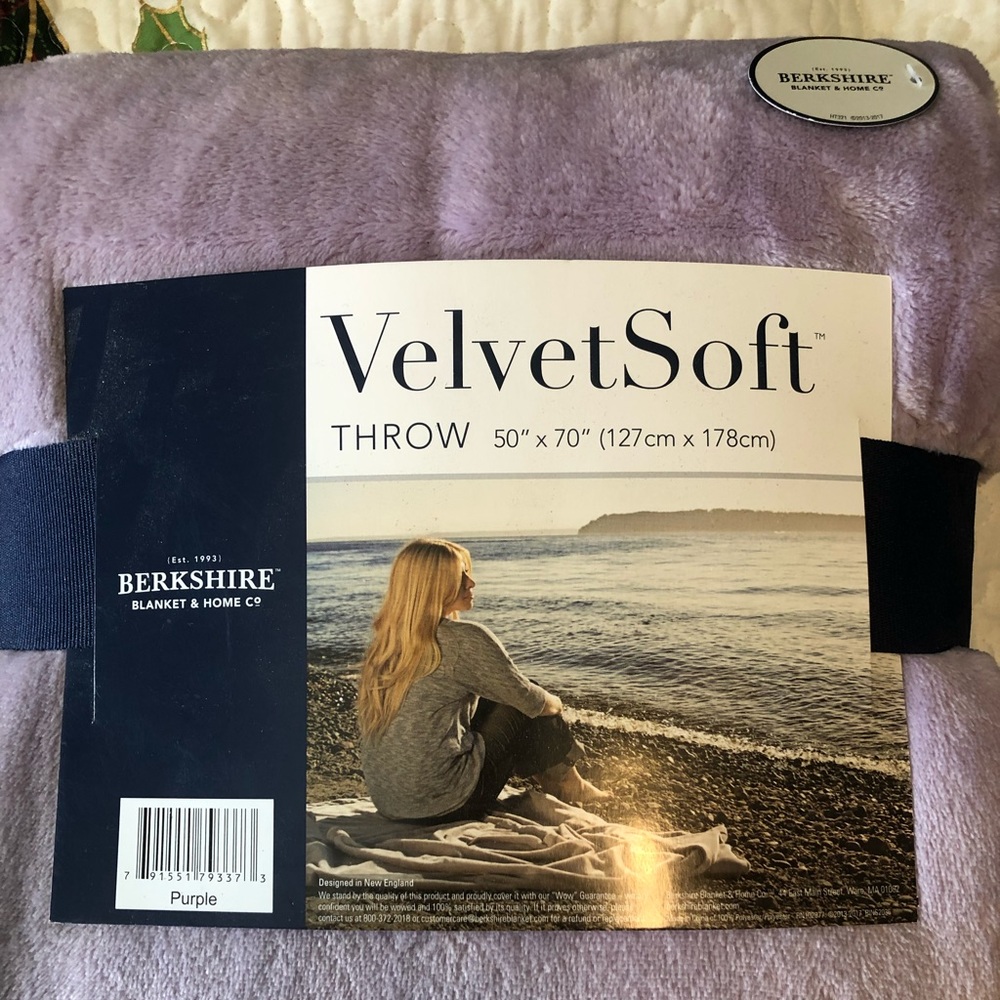 Berkshire Blanket & Home Co. Velvet Throw Purple Lavendar